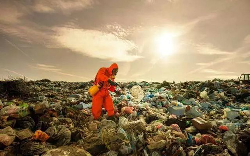 婁底市浩天環(huán)?？萍加邢薰?婁底危險廢物經(jīng)營,環(huán)保技術(shù)開發(fā)及咨詢推廣,環(huán)境設(shè)施建設(shè),危險廢物運營管理